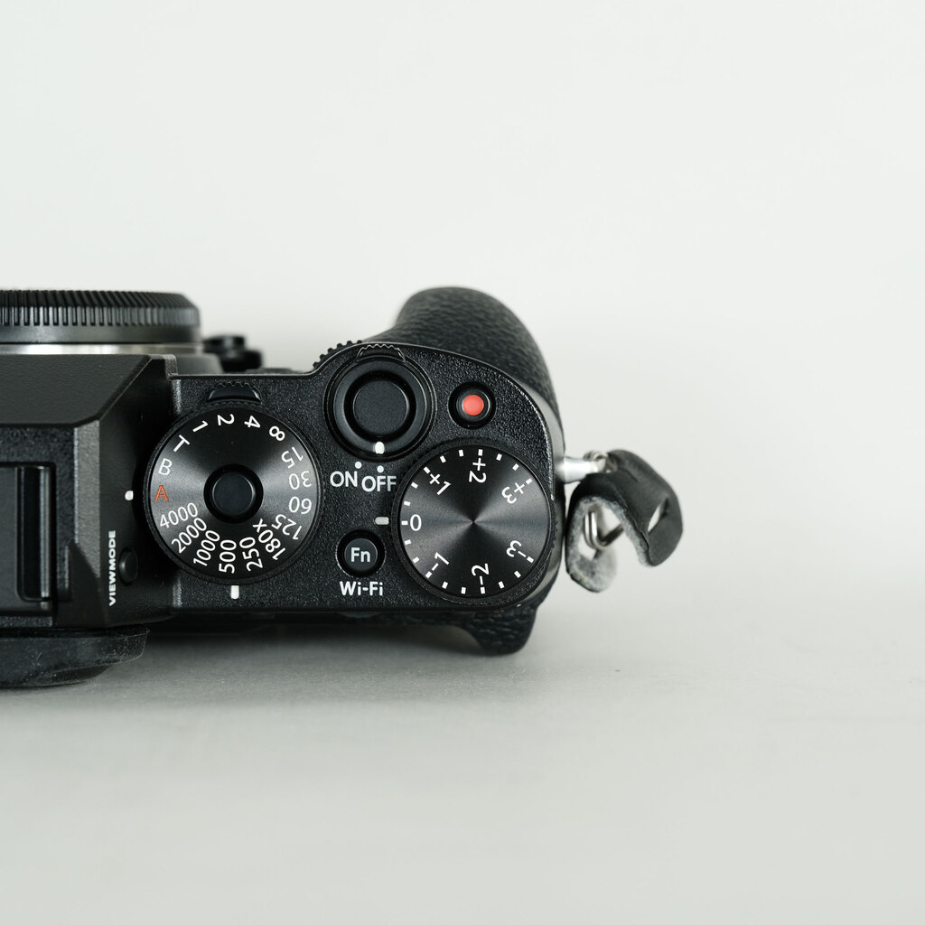 FUJIFILM X-T1 FUJIFILM X-T1