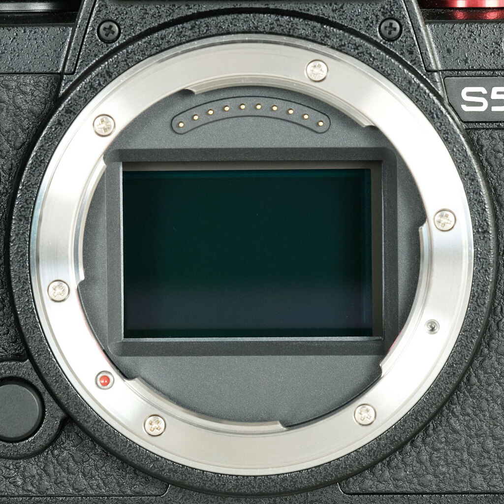 Panasonic LUMIX S5II DC-S5M2 Panasonic LUMIX S5II DC-S5M2