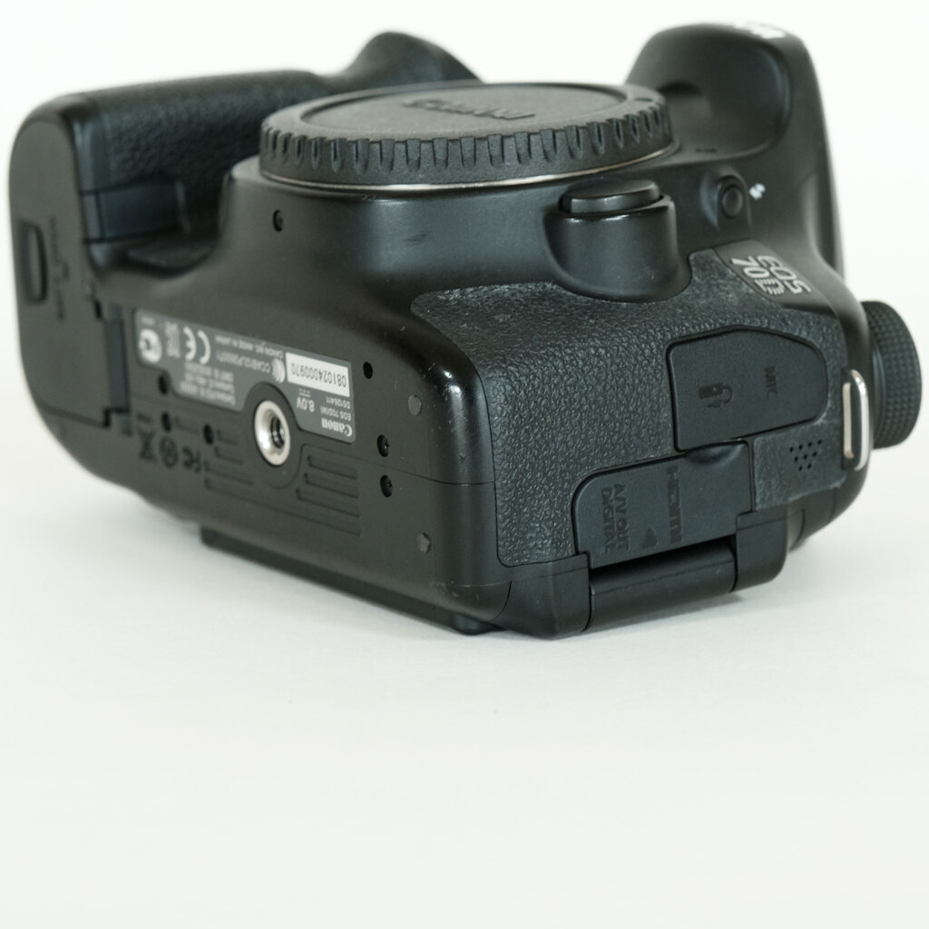 Canon EOS 70D Canon EOS 70D