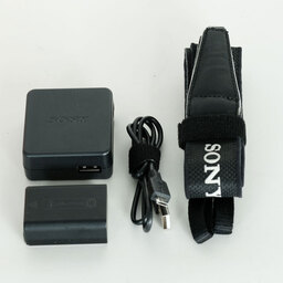 SONY α6000(ILCE-6000) SONY α6000(ILCE-6000)