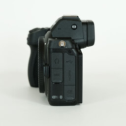 Nikon Z5 Nikon Z5