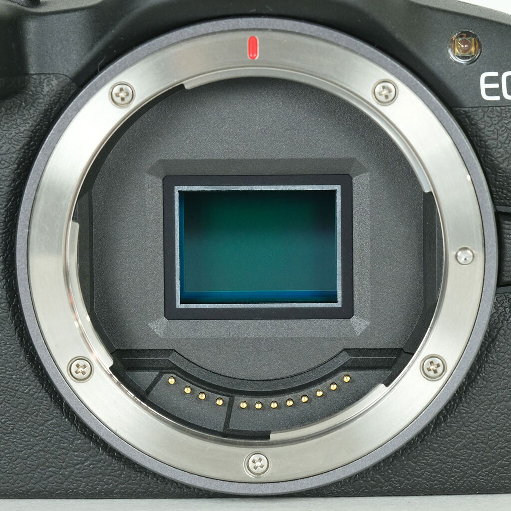 Canon EOS R50 Canon EOS R50