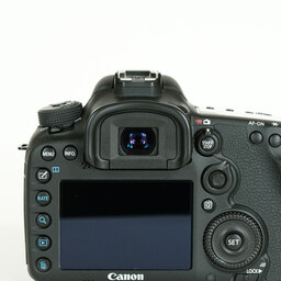 Canon EOS 7D Mark II Canon EOS 7D Mark II