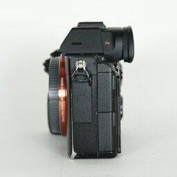 SONY α7 III(ILCE-7M3) SONY α7 III(ILCE-7M3)