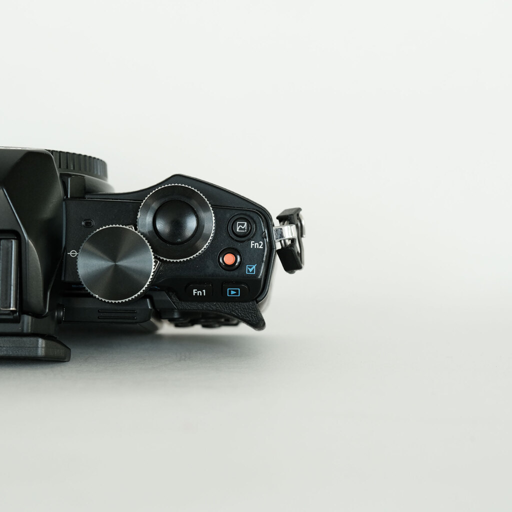 OLYMPUS OM-D E-M10 ボディ ブラック OLYMPUS OM-D E-M10 ボディ ブラック