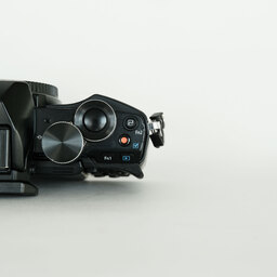 OLYMPUS OM-D E-M10 ボディ ブラック OLYMPUS OM-D E-M10 ボディ ブラック