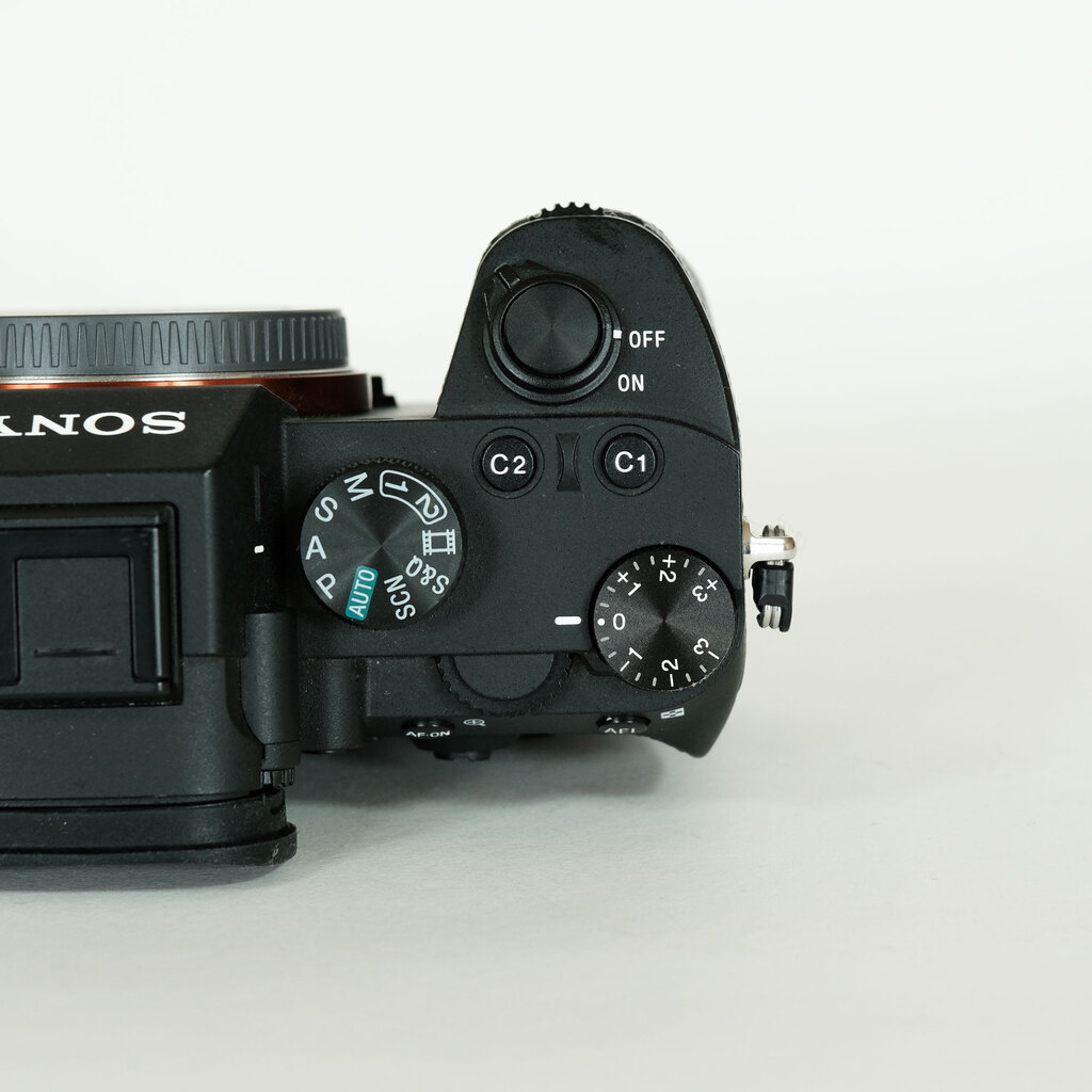 SONY α7 III(ILCE-7M3) SONY α7 III(ILCE-7M3)