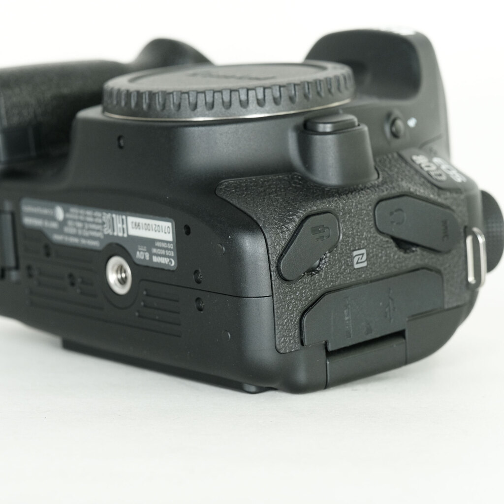 Canon EOS 80Dの出品 | ONE SCENE（ワンシーン）