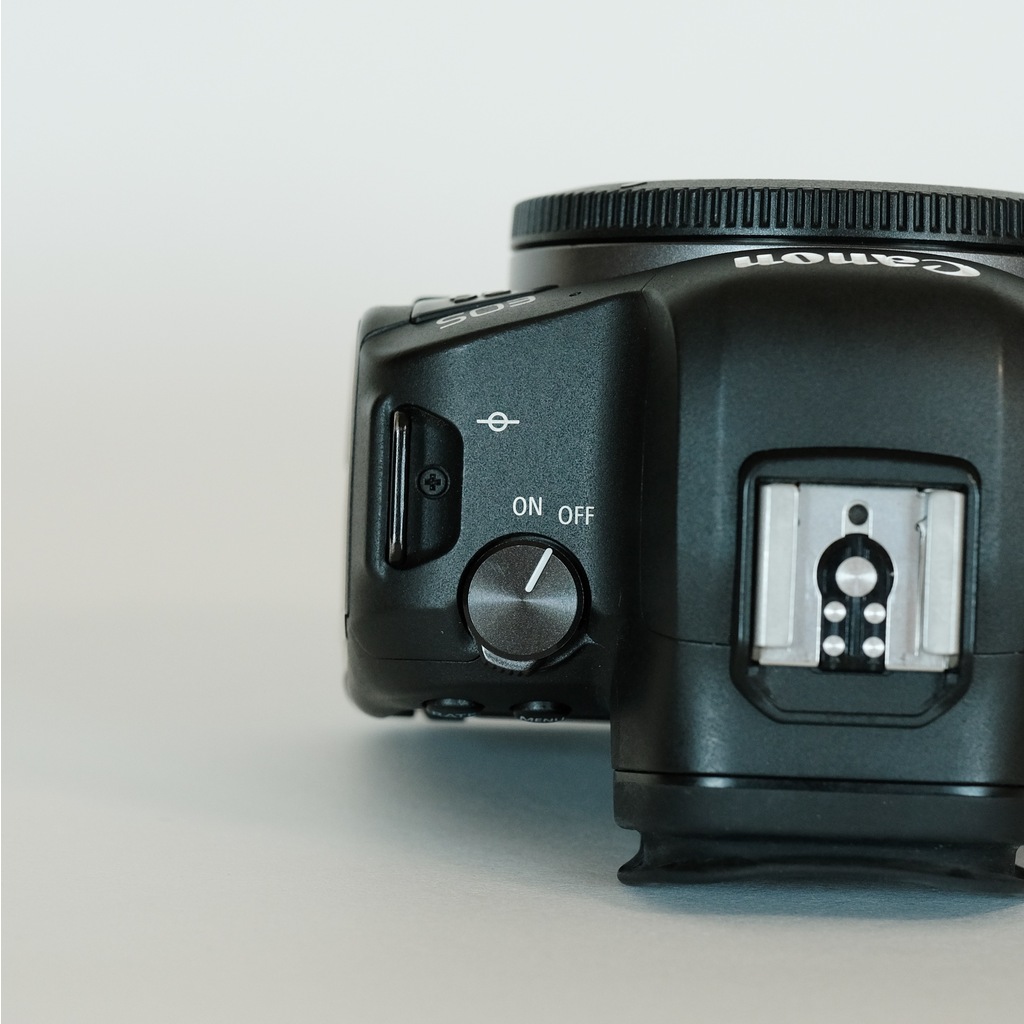 Canon EOS R6本体（ジャンク） Amazon.com : Canon EOS R6 Mark II - Full Frame Mirrorless