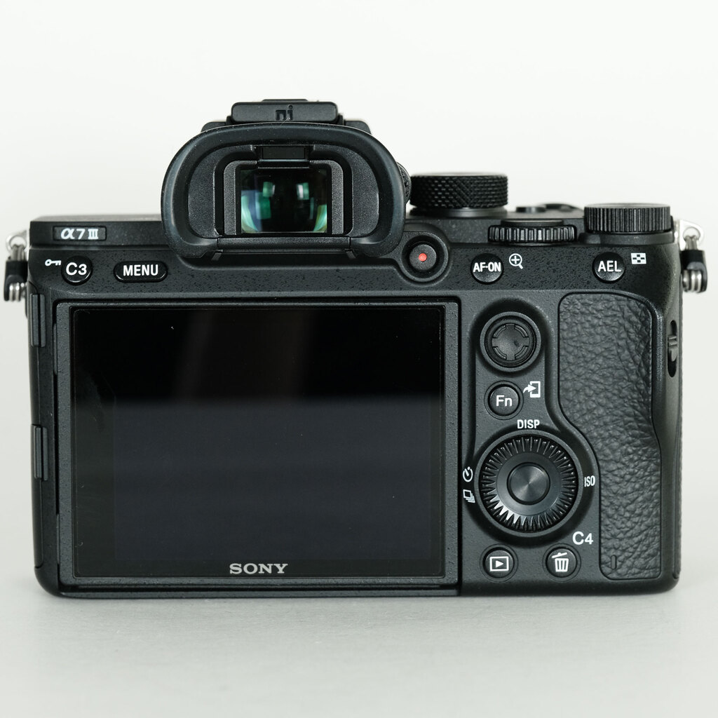 SONY α7 III（ILCE-7M3）