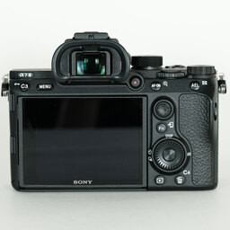 SONY α7 III（ILCE-7M3）