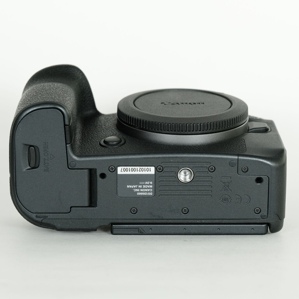 Canon EOS R6 Mark IIの出品 | ONE SCENE（ワンシーン）