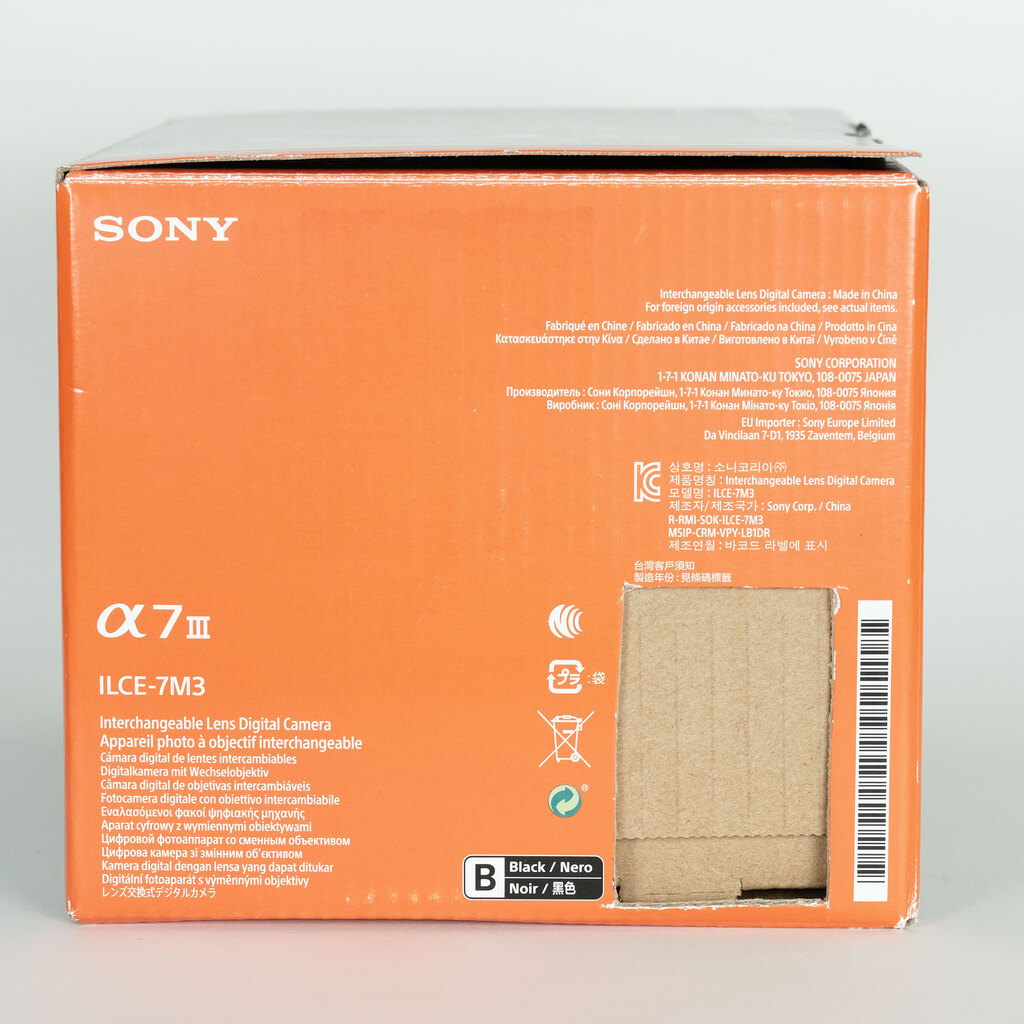 SONY α7 III(ILCE-7M3) SONY α7 III(ILCE-7M3)