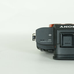 SONY α7 III(ILCE-7M3) SONY α7 III(ILCE-7M3)