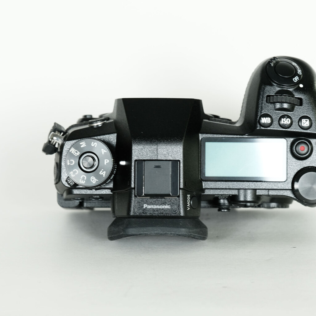 Panasonic LUMIX DC-G9 PROの出品 | ONE SCENE（ワンシーン）