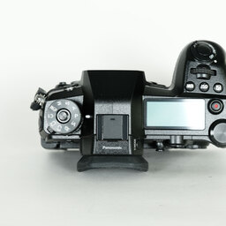 Panasonic LUMIX DC-G9 PRO