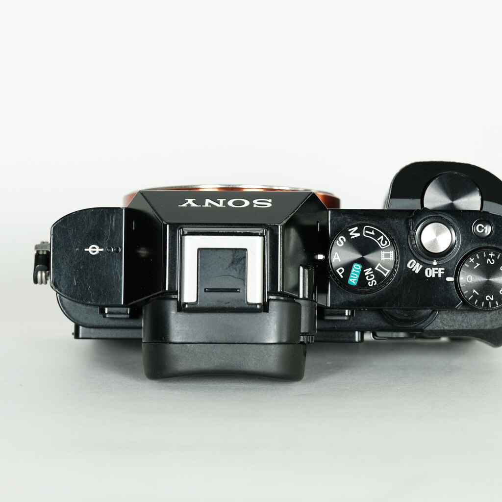 SONY α7(ILCE-7) SONY α7(ILCE-7)