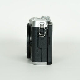 Canon EOS M6 Canon EOS M6