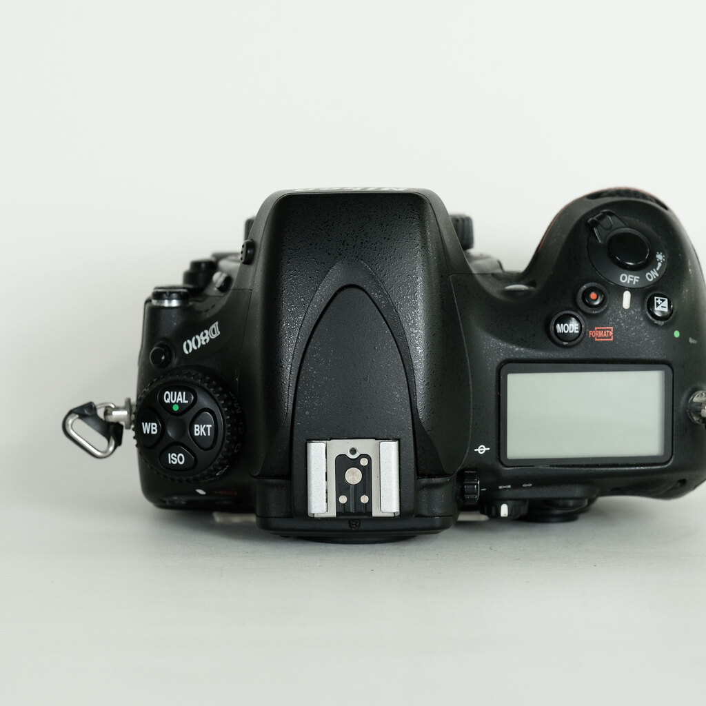 Nikon - NikonのD800Eとおまけ Nikon D800 vs Nikon D800E – Choosing The Right One
