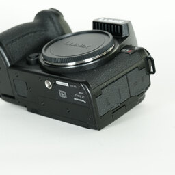 Panasonic LUMIX S5II DC-S5M2