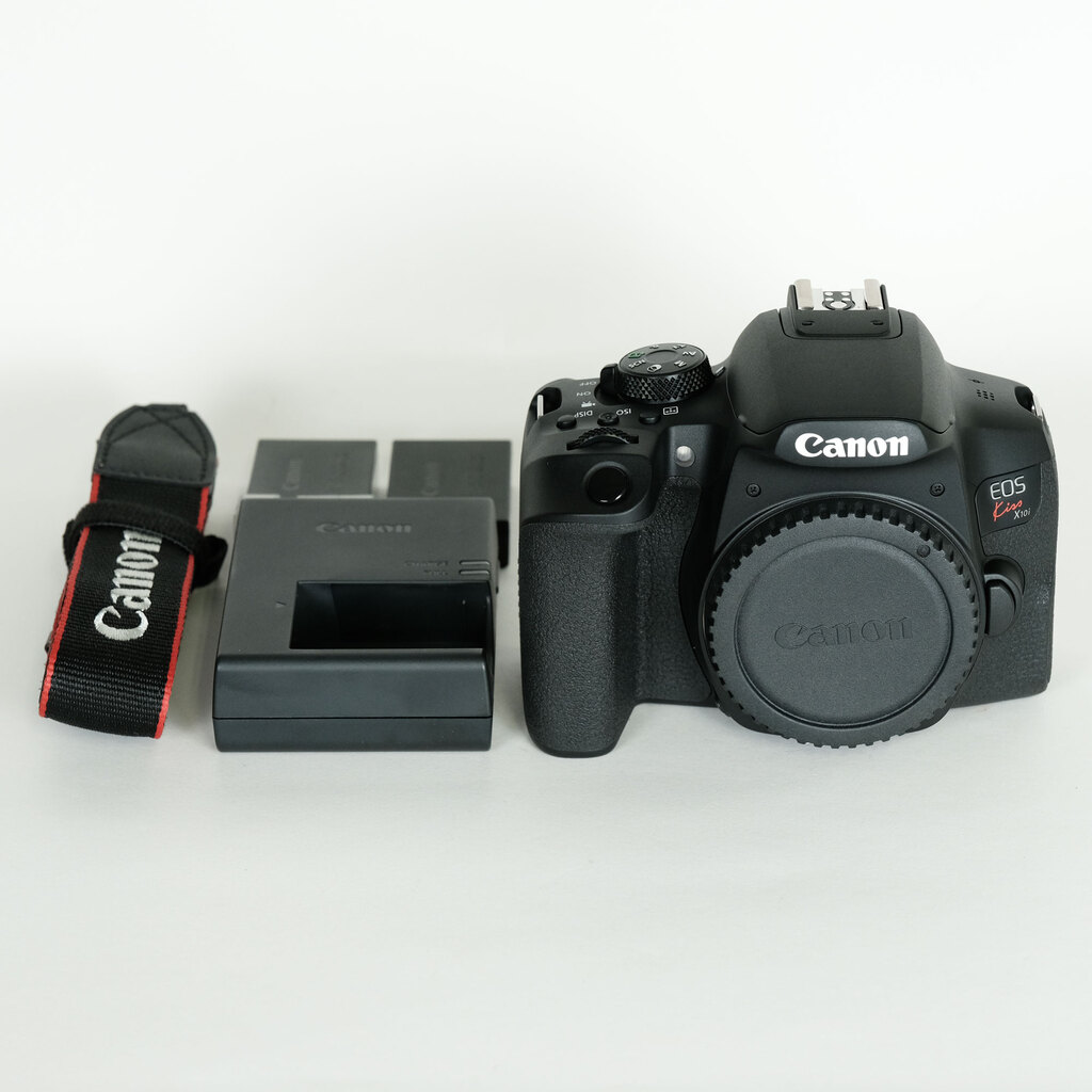 ボディほぼ新品 【Canon EOS Kiss X10i レンズセット】 超美品 レンタル] CANON EOS Kiss X10i レンズキット 一眼レフ - Rentio