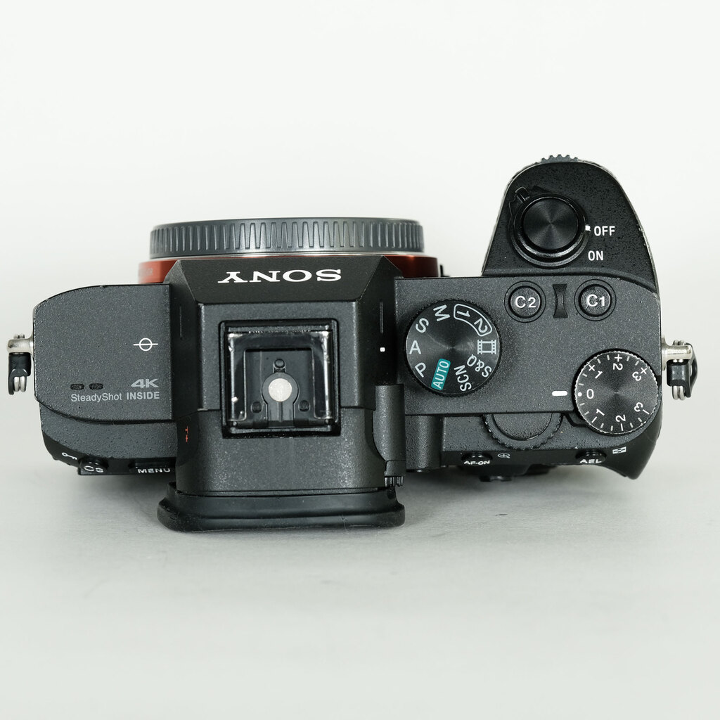 SONY α7 III(ILCE-7M3) SONY α7 III(ILCE-7M3)