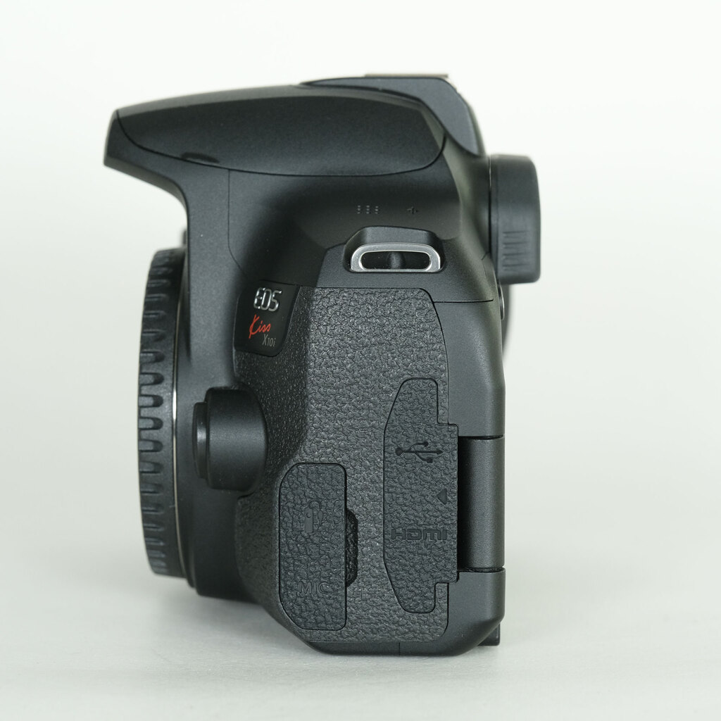 Canon EOS Kiss X10i Canon EOS Kiss X10i