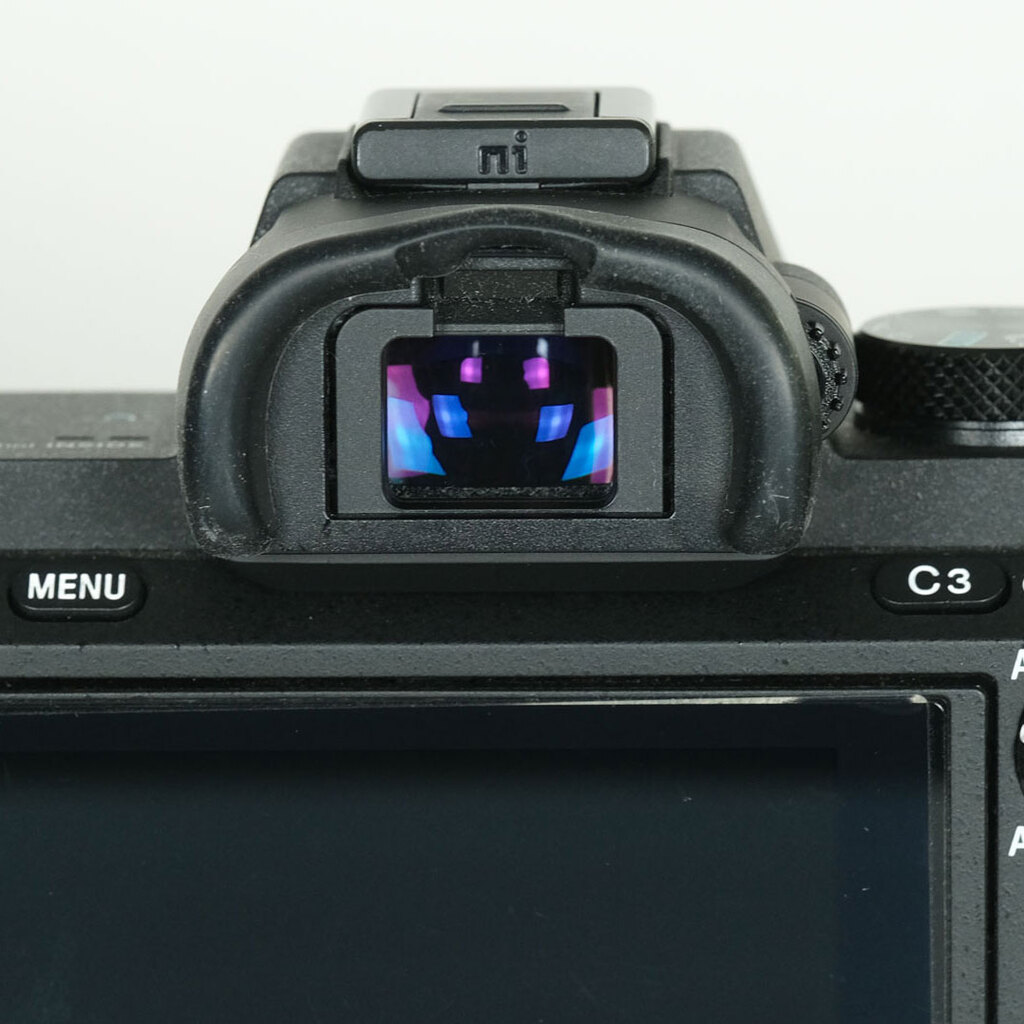 SONY α7 II(ILCE-7M2) SONY α7 II(ILCE-7M2)