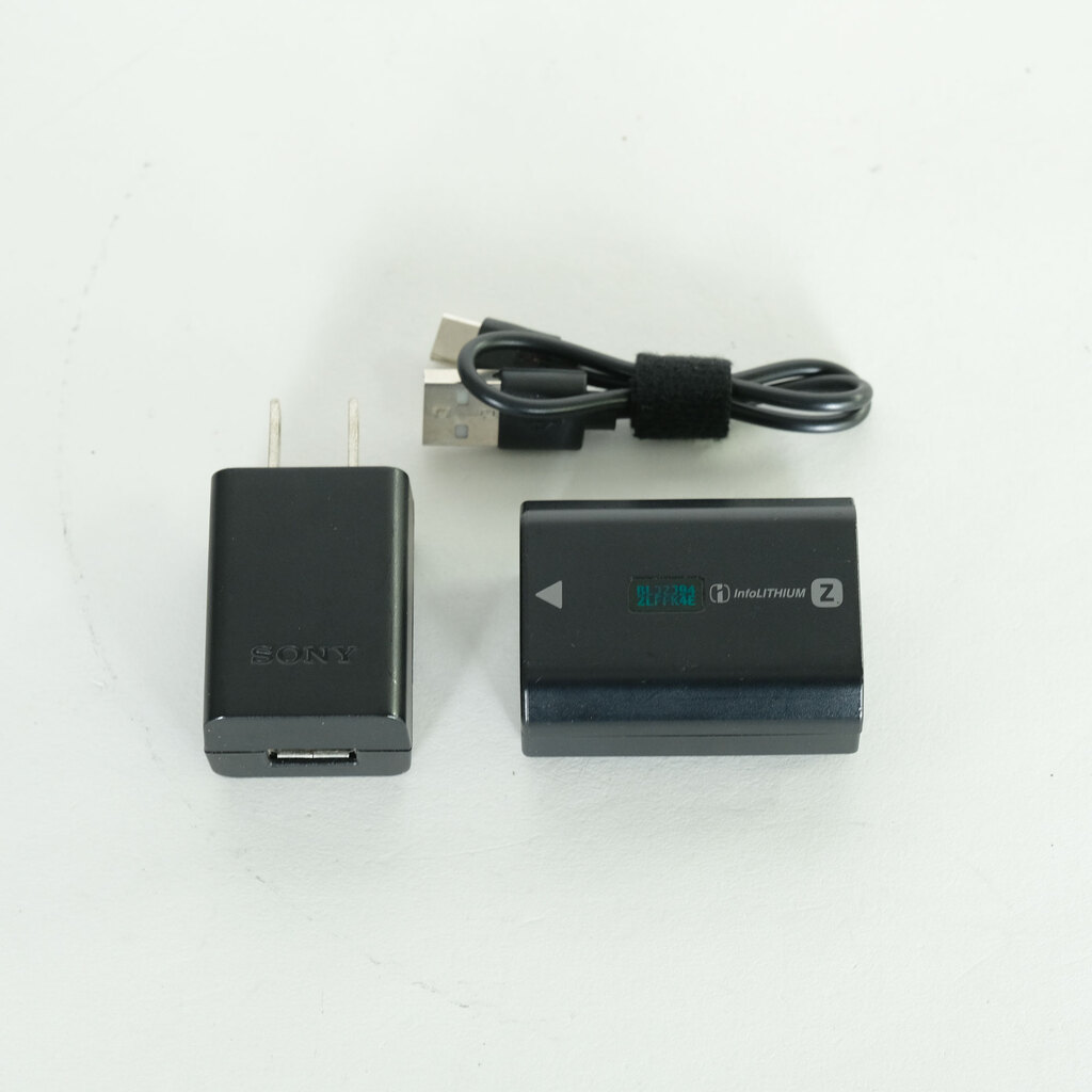 SONY α7 III(ILCE-7M3) SONY α7 III(ILCE-7M3)