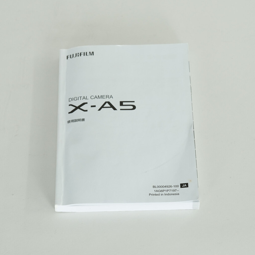 FUJIFILM X-A5 FUJIFILM X-A5