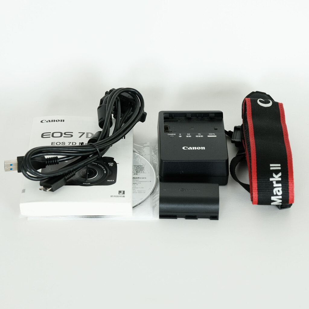 Canon EOS 7D Mark II Canon EOS 7D Mark II