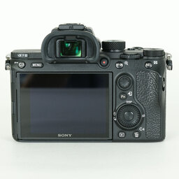 SONY α7 III(ILCE-7M3) SONY α7 III(ILCE-7M3)