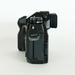 FUJIFILM X-H1 FUJIFILM X-H1