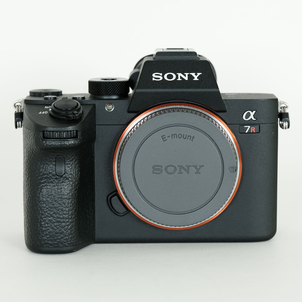 SONY α7R III(ILCE-7RM3) SONY α7R III(ILCE-7RM3)