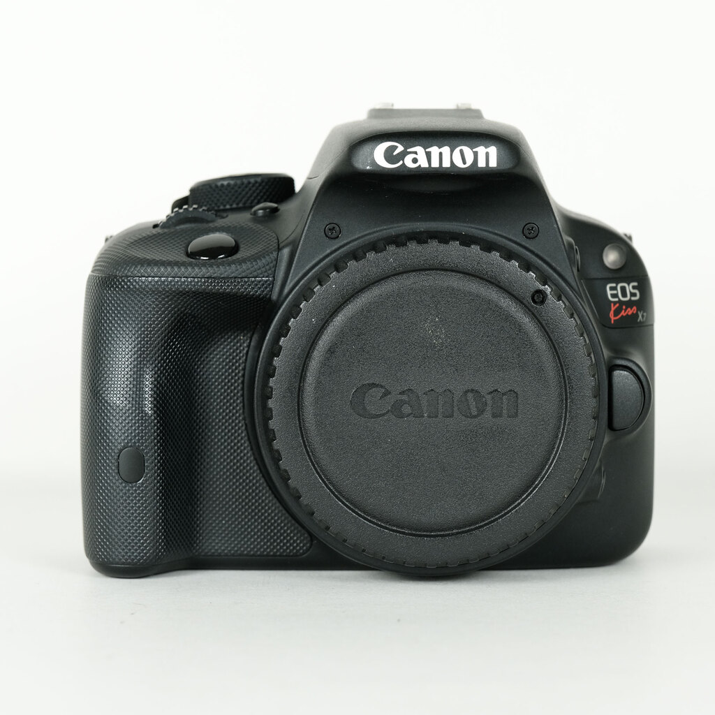 Canon EOS Kiss X7