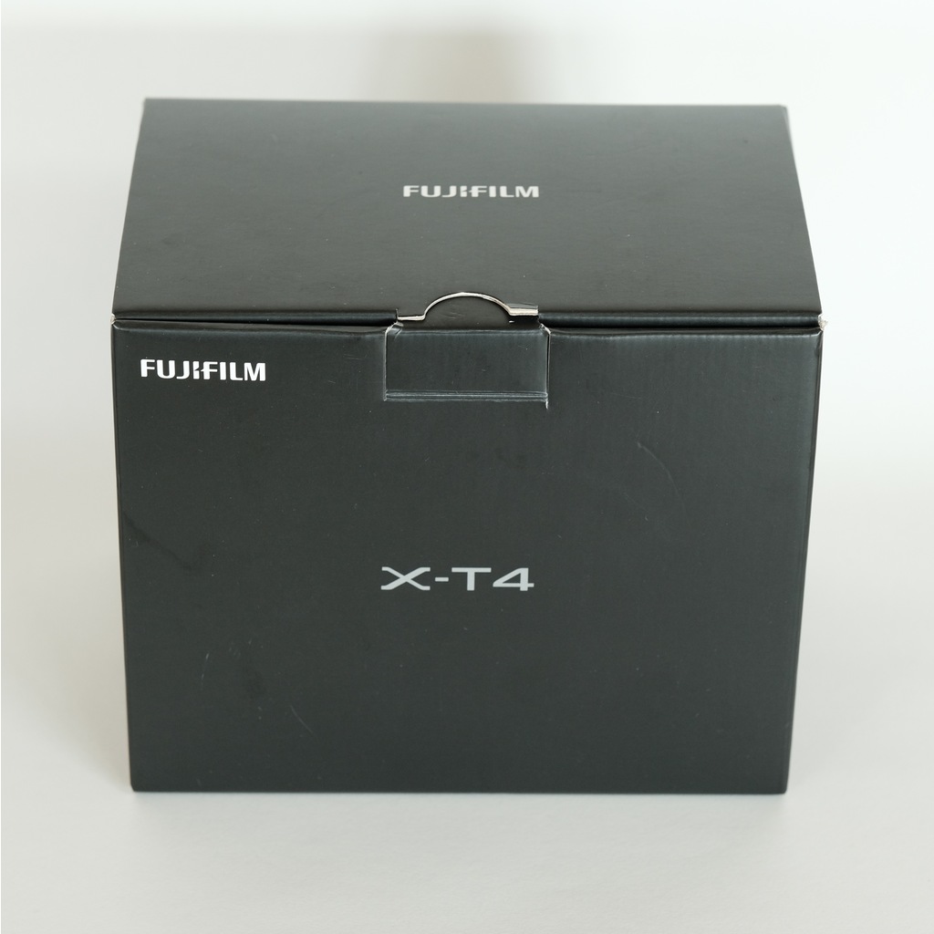 FUJIFILM X-T4