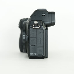 Nikon Z5 Nikon Z5