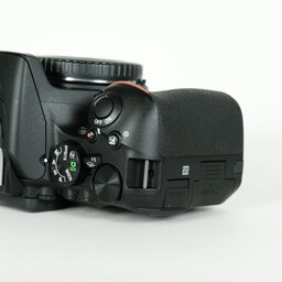 Nikon D5600