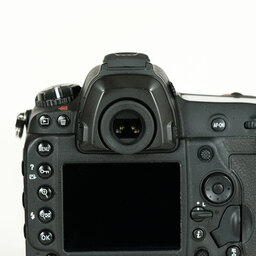 Nikon D5