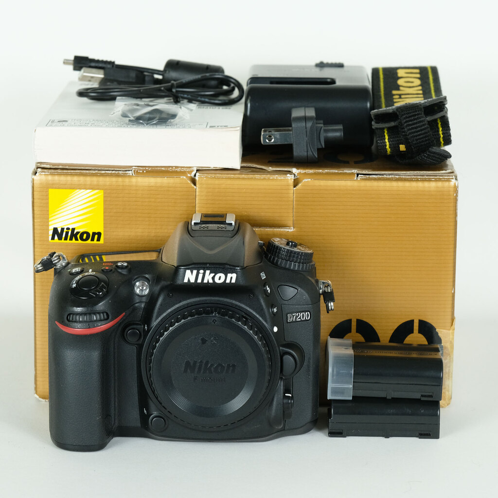 Nikon D7200