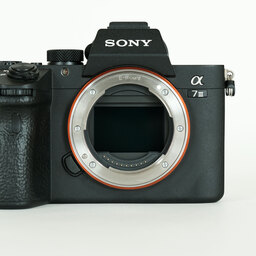 SONY α7 III(ILCE-7M3) SONY α7 III(ILCE-7M3)