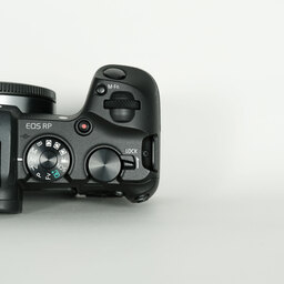 Canon EOS RP Canon EOS RP