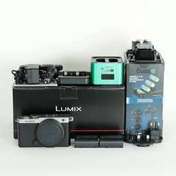 Panasonic LUMIX DC-S9 Panasonic LUMIX DC-S9
