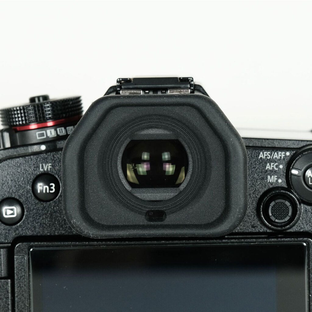 Panasonic LUMIX DC-G9 PRO