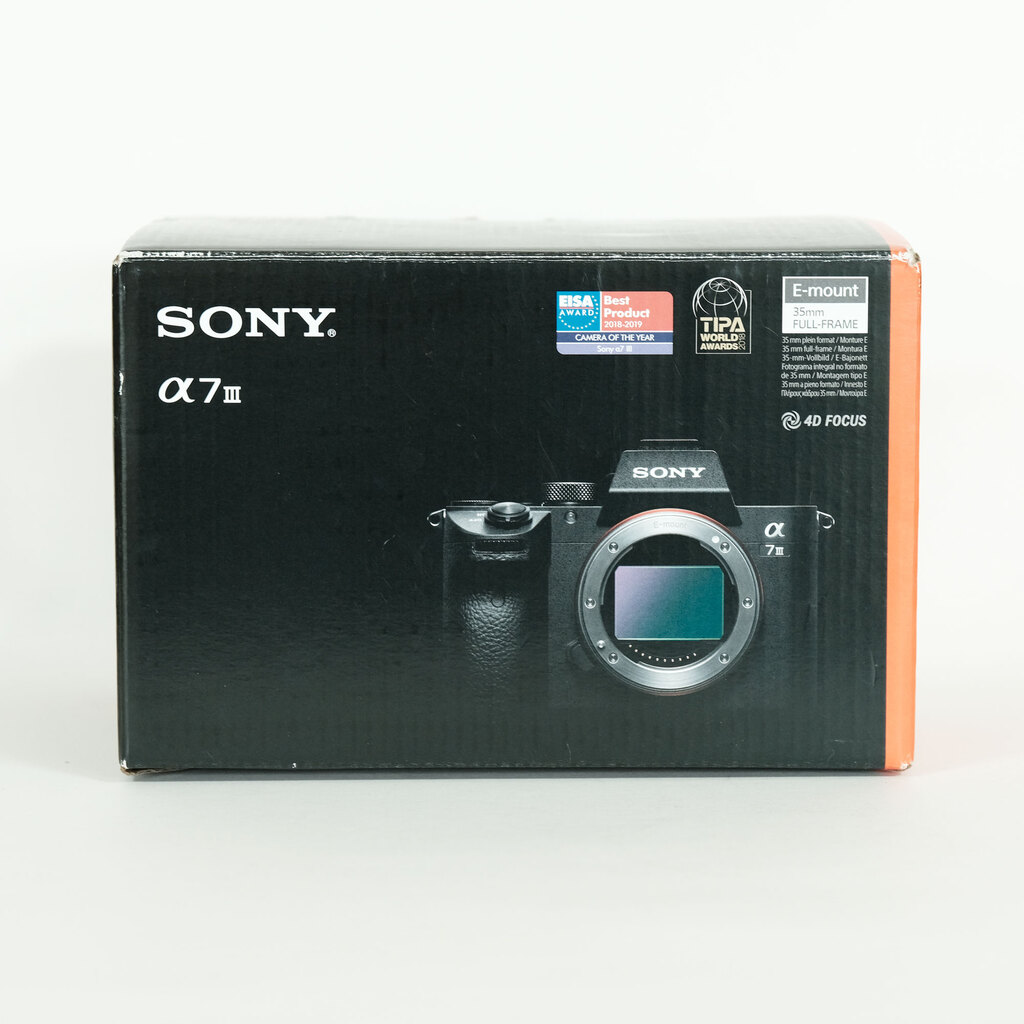 SONY α7 III(ILCE-7M3) SONY α7 III(ILCE-7M3)