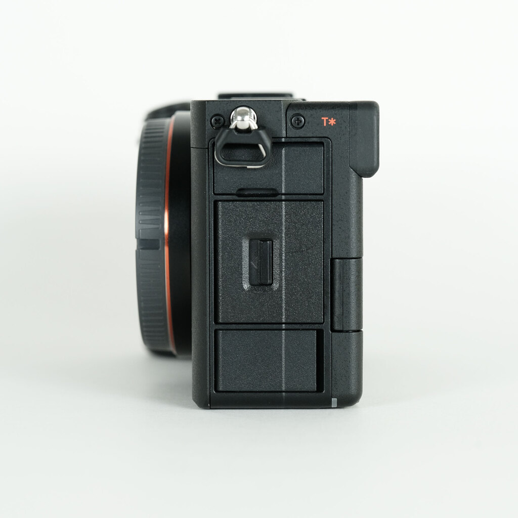 SONY α7C II(ILCE-7CM2) SONY α7C II(ILCE-7CM2)