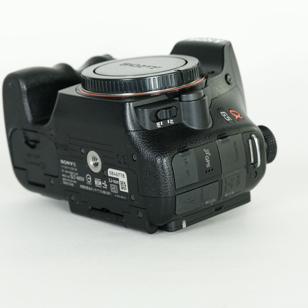 SONY α65 SONY α65
