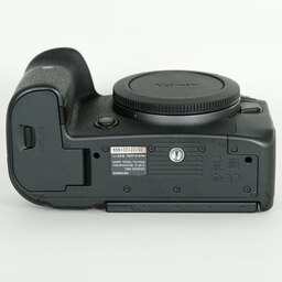 Canon EOS R6 Canon EOS R6