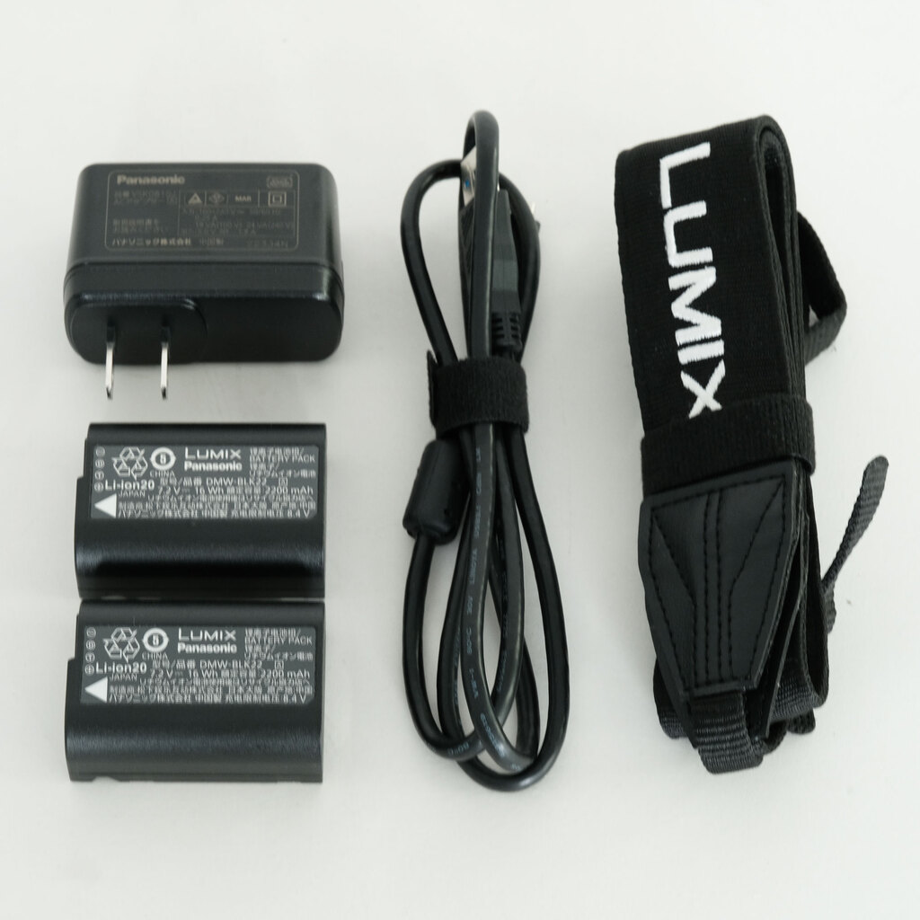 Panasonic LUMIX S5II DC-S5M2 Panasonic LUMIX S5II DC-S5M2