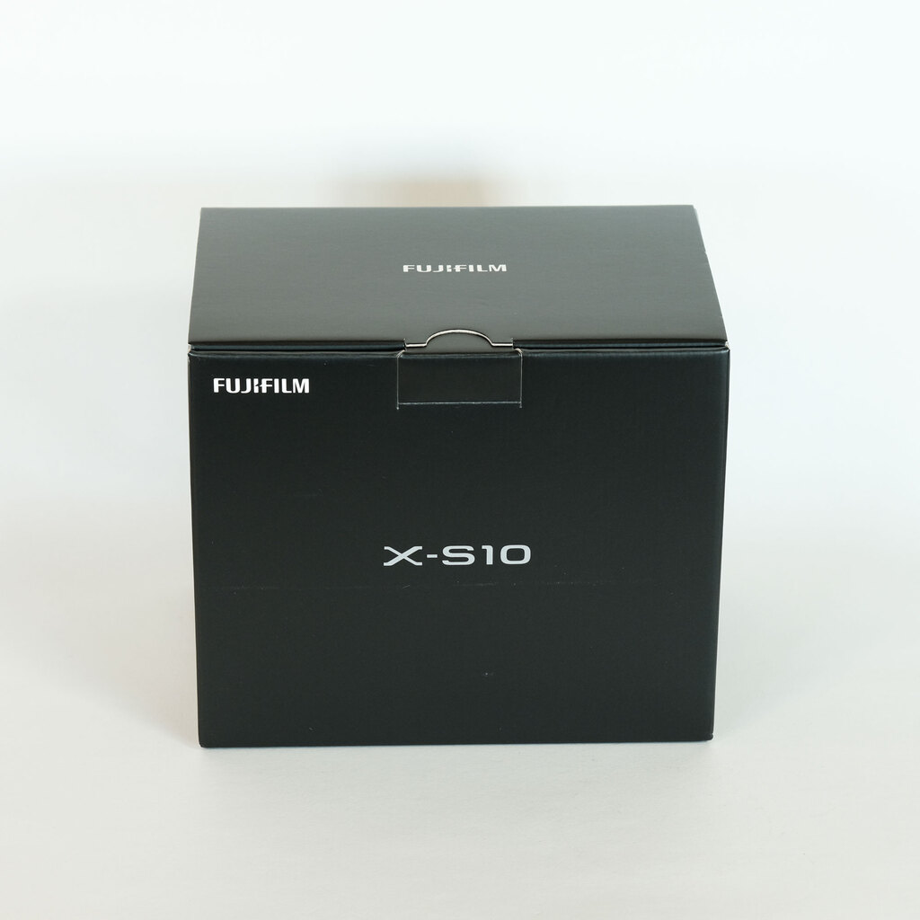 FUJIFILM X-S10 FUJIFILM X-S10
